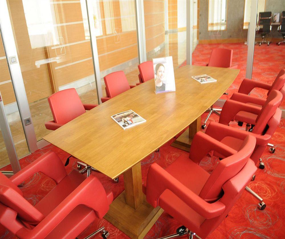Anemon Grand Adana Otel Экстерьер фото