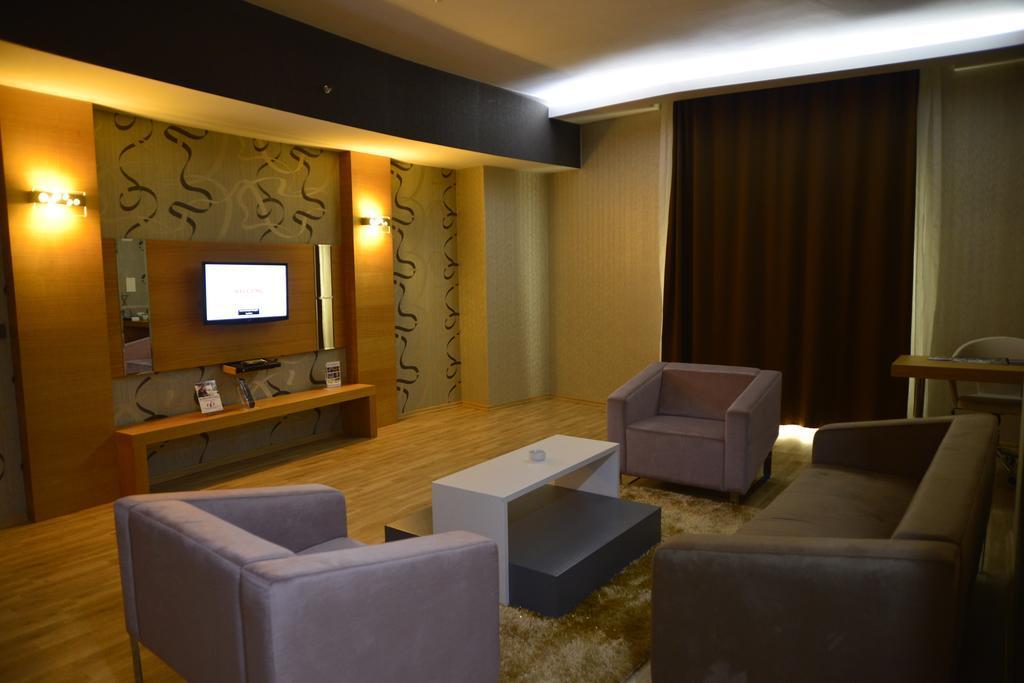 Anemon Grand Adana Otel Экстерьер фото