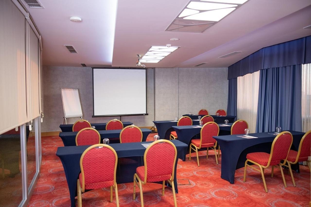 Anemon Grand Adana Otel Экстерьер фото